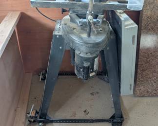 Craftsman wood shaper