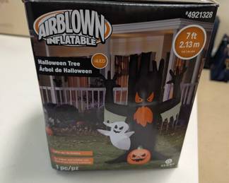 7 ft inflatable Halloween tree