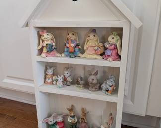 Bunnies everywhere!!