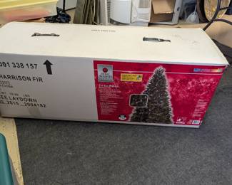 7ft 6in pre-lit Christmas tree