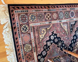 9x 12 area rug - wool 