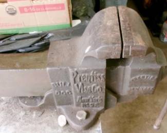 PRENTIS BULL DOG VISE