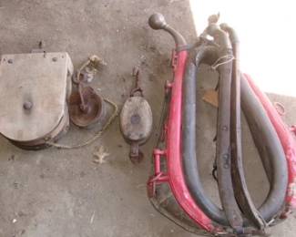 WOOD PULLEY HORSE COLLAR