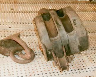 WOOD PULLEY