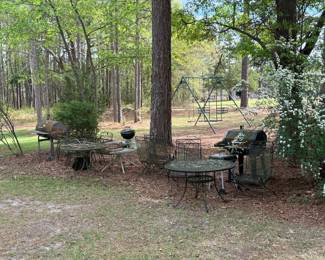 Patio furniture- table & chairs 