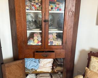 Vintage quilts and bedding 