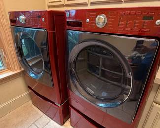 Nice upright washer and dryer 