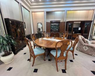 Round Drexel table and 6 chairs