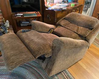 La-Z-Boy power lift recliner