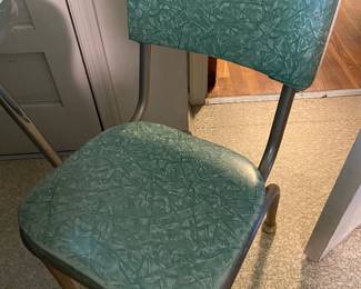Dixie Dinettes Duchess Line avocado green dinette set
