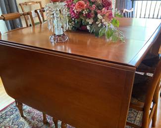 maple double drop leaf dining table