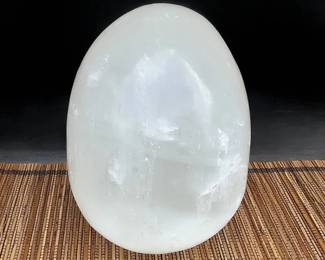 Very Large Selenite Egg