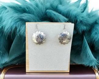 Sterling Silver 1.73 Grams  Southwestern Style Etched Earrings  Tested