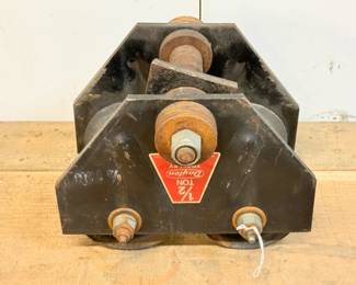 122 Dayton12TonTrolley