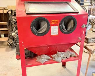 3 CentralPneumaticSteelBlastCabinet