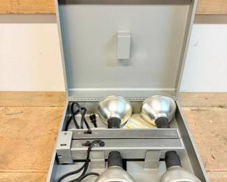 73 KodaChromePhotofloodLights