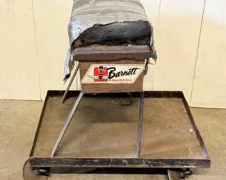 36 VintageBarnettEquippedMetalBench