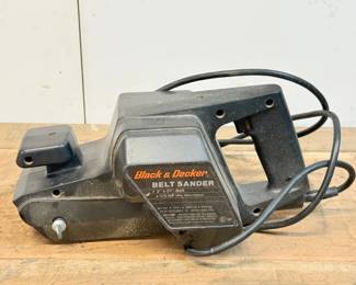 60 BlackDeckerBeltSander