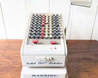 82 VintagePaymasterSeries7000MechanicalCheckWriterProtector