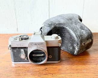 110 CanonTLCameraManualSLR35mmEarly1970sNoLenswCase
