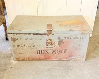 11 VintageMilitaryAmmunitionBox