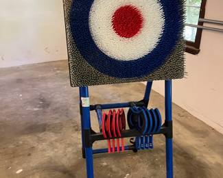 AXE THROWING GAME 