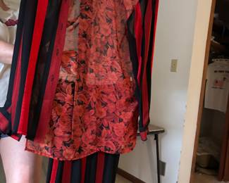 VINTAGE TWO PIECE SUIT