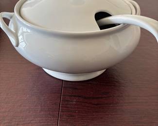 SOUP TUREEN