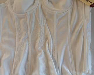 NEW WITH TAGS CORSET SHAPEWEAR
