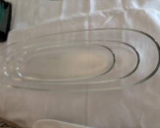 TRIO OF OVAL GLASS SERVEWARE