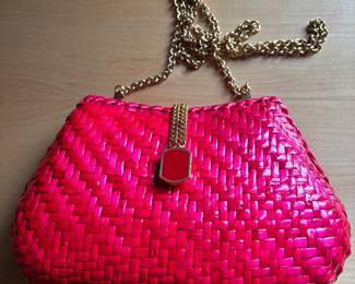 WOVEN SUMMER PURSE