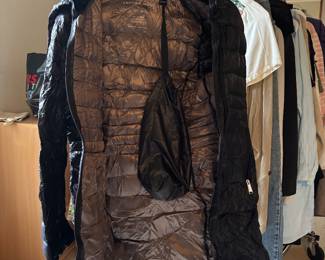 PACKABLE PUFFER BY ANDREW MARC