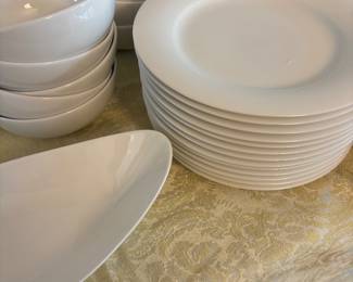 WHITE DISHES