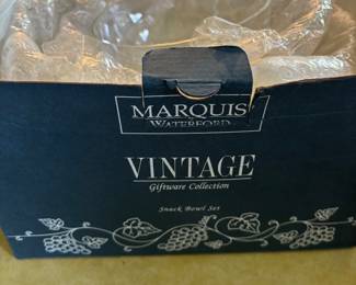 MARQUIS NESTING BOWLS