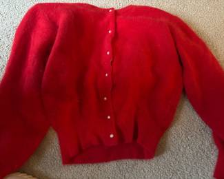 RED VINTAGE SWEATER WITH PEARL BUTTONS