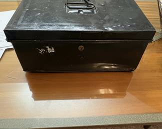 Vintage Black Metal Cash/Deed Box with Lever Lock