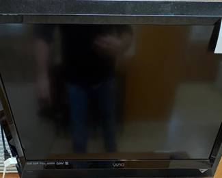 Vizio E320VL 32" Flat Screen TV 