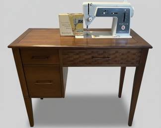 Singer 625 Deluxe Zig-Zag Sewing Machine in Mid-Century Cabinet