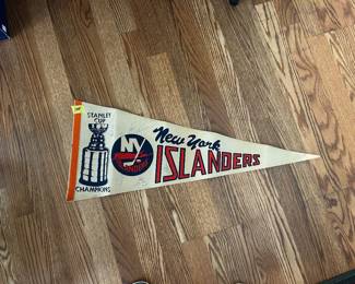 Vintage NY Islanders Stanley Cup Banner Signed by some of the Players $100