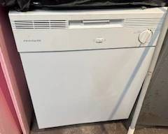 Frigidaire Dishwasher - like new - never used