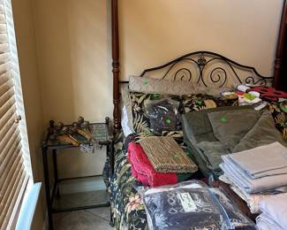 Bedframe, side table