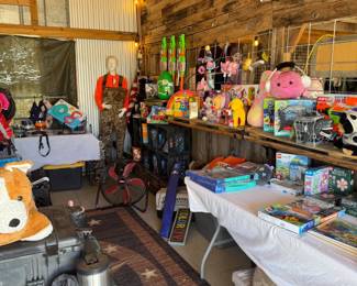 1305 Wigglebutt General Store