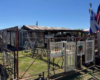 1101 Roberts Stained Glass