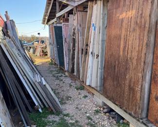 1108 Roberts Stained Glass