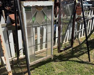 1105 Roberts Stained Glass