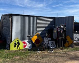 0510 Golden Treasures