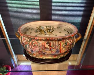 large oriental accents foot bath