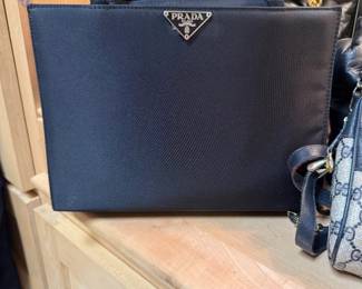 prada purse
