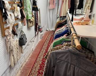 Vintage women’s & men’s clothing