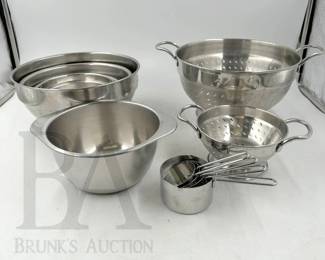STAINLESS MIXING BOWLS 